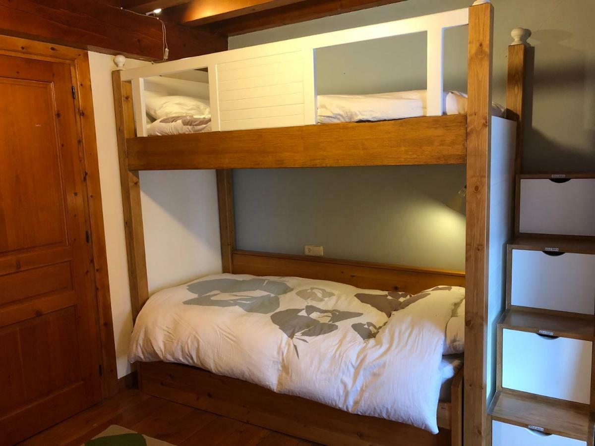 Casa De Piedra Con Encanto En El Bonito Pueblo De